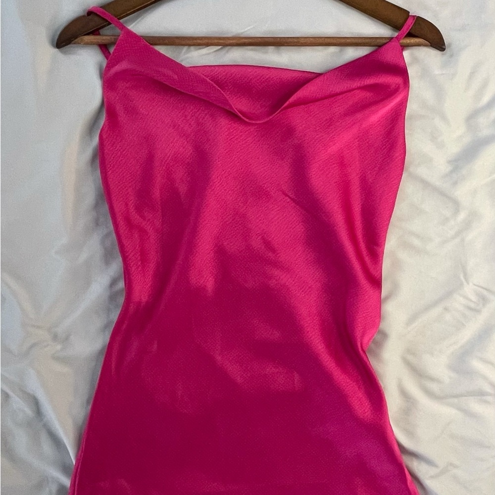 Shine star junior xs pink dress with spaghetti straps. NWT never worn.